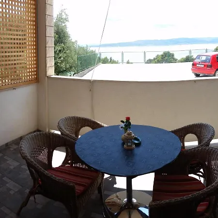 Apartman Ground Floor With Terace *